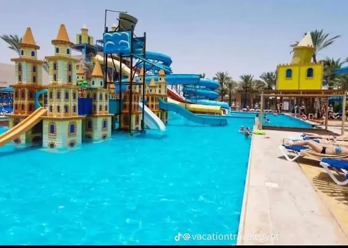 Casa vacanze Mirage Bay And Aqua Park Villa's *